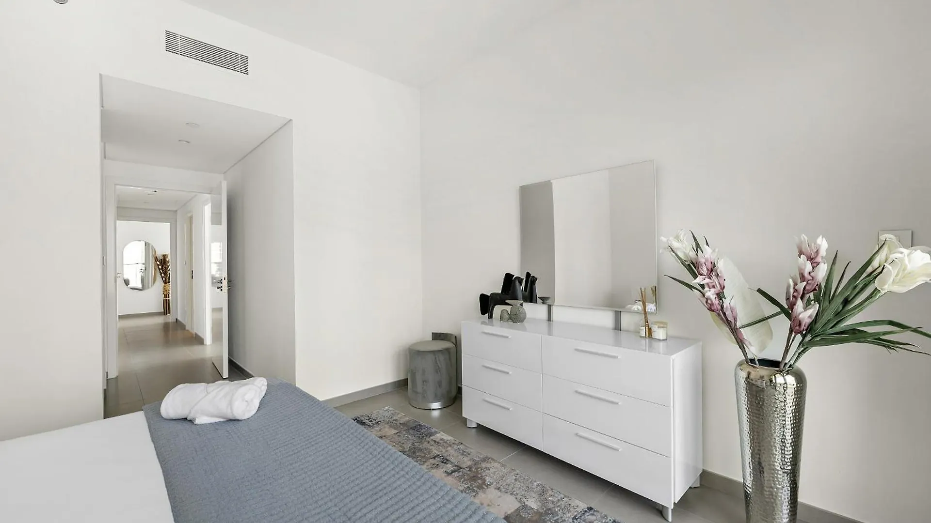 Vayk - Chic 3 Bd With Burj Khalifa Views In Downtown Lägenhet Dubai Förenade Arabemiraten