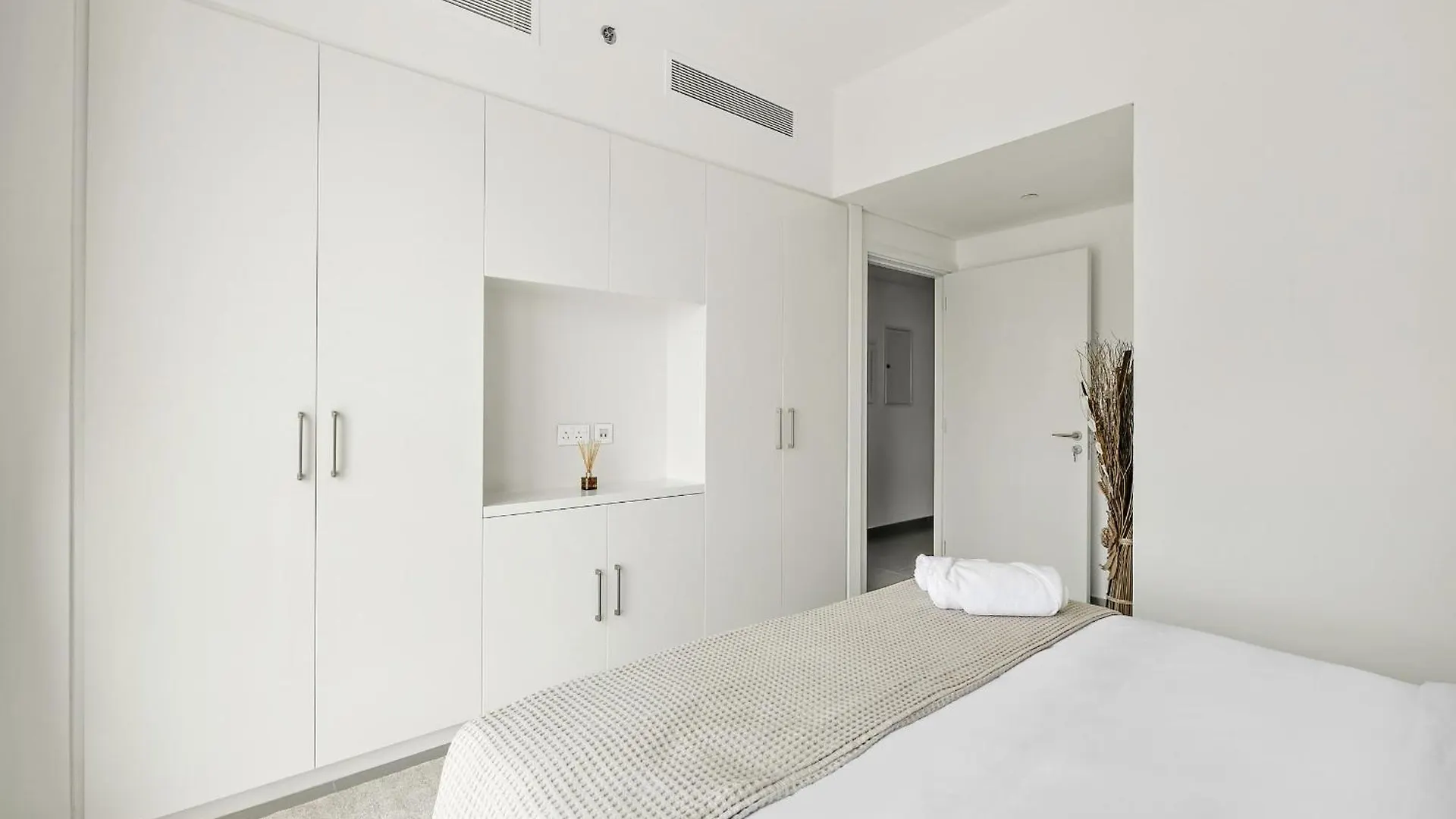 アパート ドバイVayk - Chic 3 Bd With Burj Khalifa Views In Downtownアパートメント